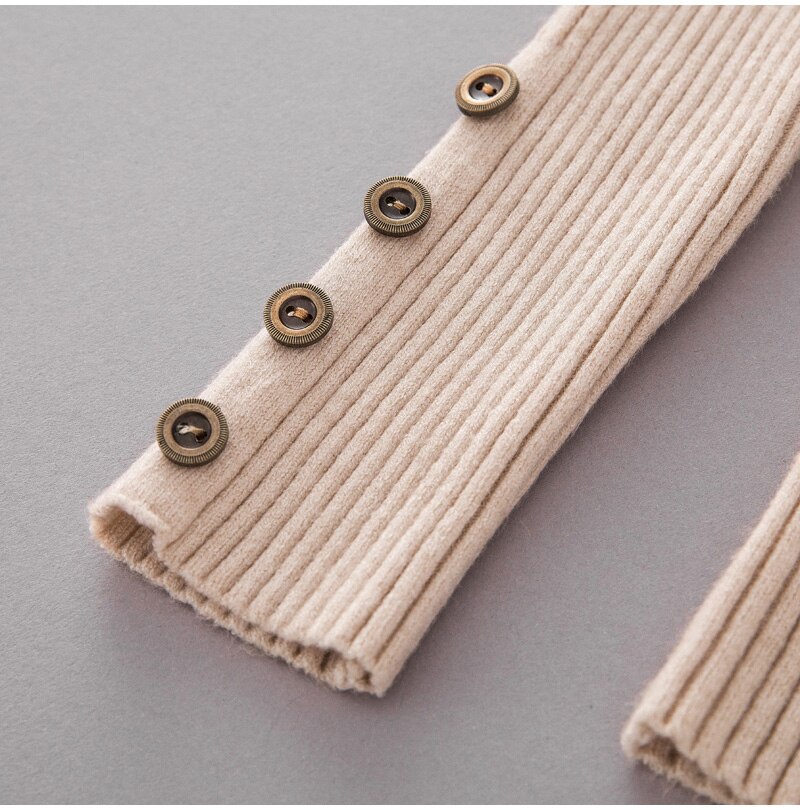 Women's Button Patterned Knitted Sweater