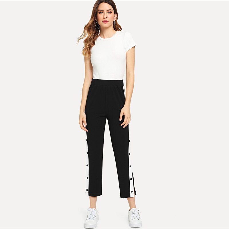Women's Black Striped Design Cropped Pants
