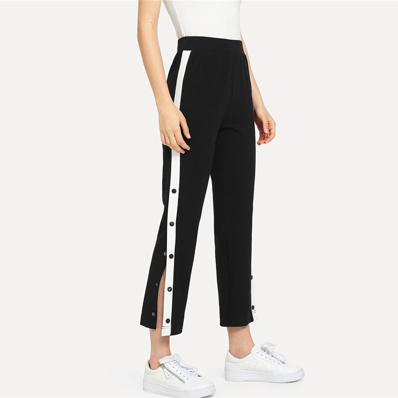 Women's Black Striped Design Cropped Pants