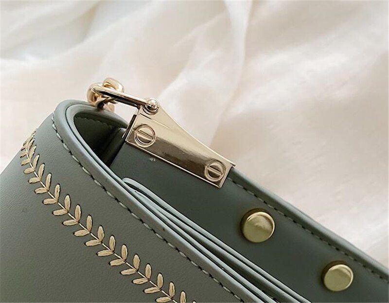 Women's Messenger Bags with Magnetic Buckle